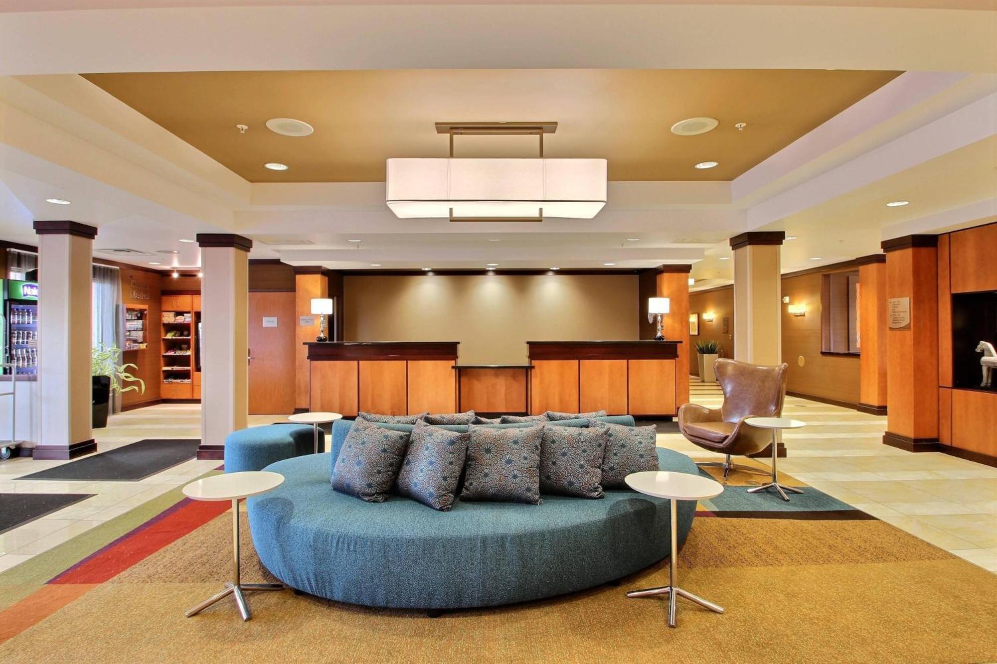 Fairfield Inn & Suites By Marriott Milwaukee Airport Оук-Крік Екстер'єр фото